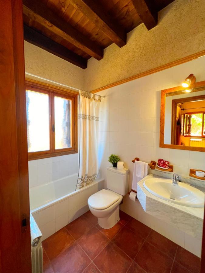 Hotel Rural La Huerta Montejo de la Vega de la Serrezuela ภายนอก รูปภาพ