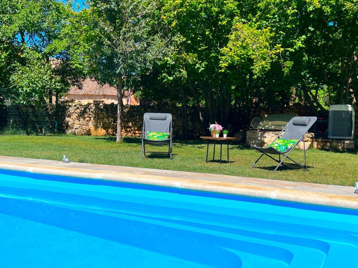 Hotel Rural La Huerta Montejo de la Vega de la Serrezuela ภายนอก รูปภาพ
