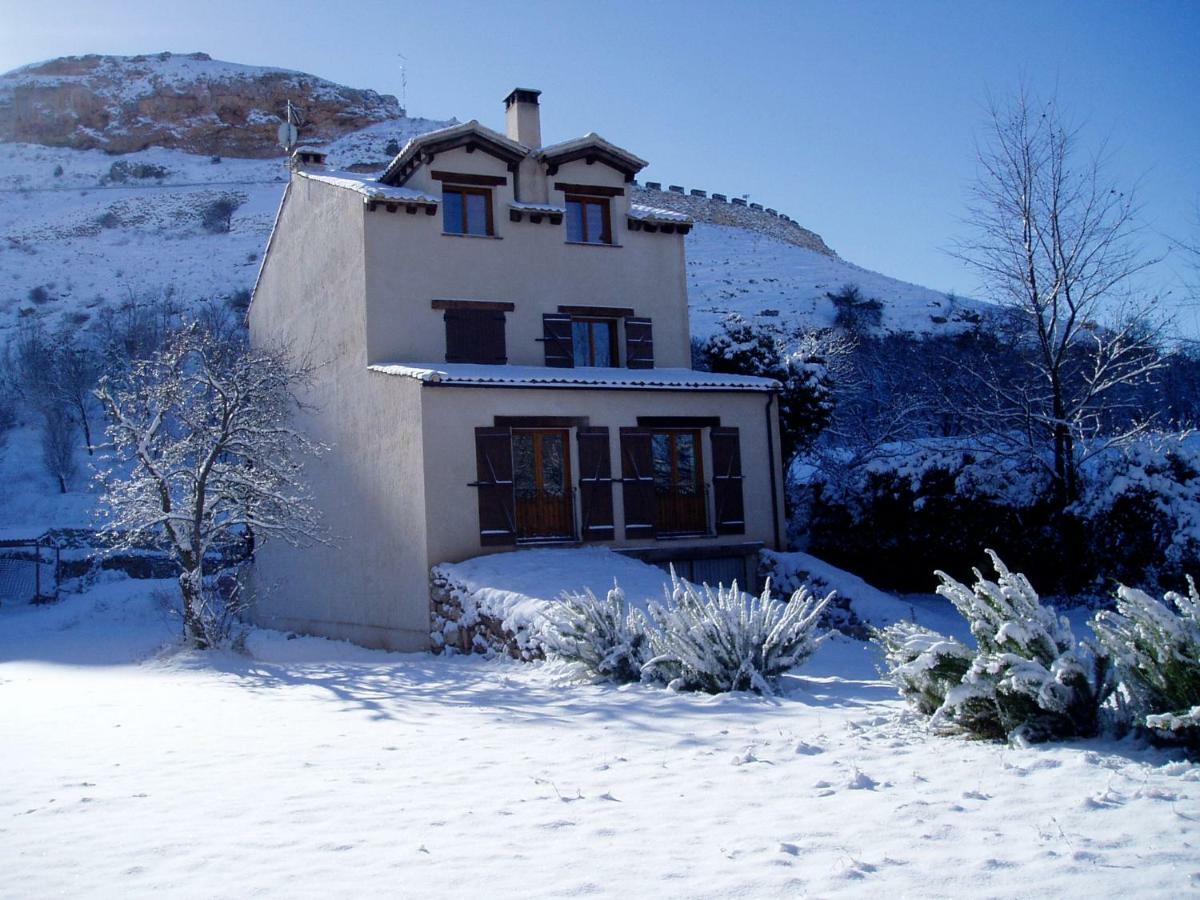 Hotel Rural La Huerta Montejo de la Vega de la Serrezuela ภายนอก รูปภาพ